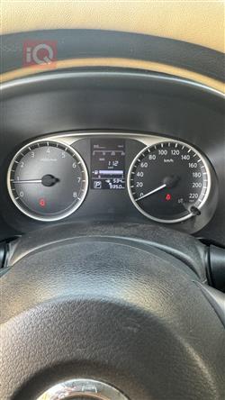 نیسان کیکس